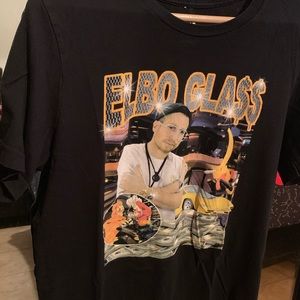 Elbo Glass (@elboglass) - World Tour 2017 T-Shirt